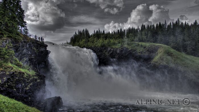 IMG_1554_5_6_Sickman_lo_dxo