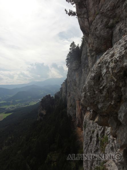 Seniorengymnastik / Hochfall 6 / DSC07543 - Netter 3 Seillänger am Hohen Hochfall. Vorsicht am Einstieg, die ersten paar Meter bröseln wie Sau ...