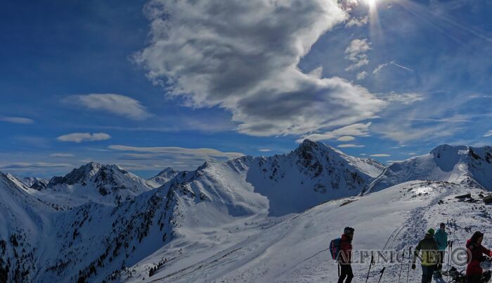 IMG_6496_IMG_6497-2 images_DxO