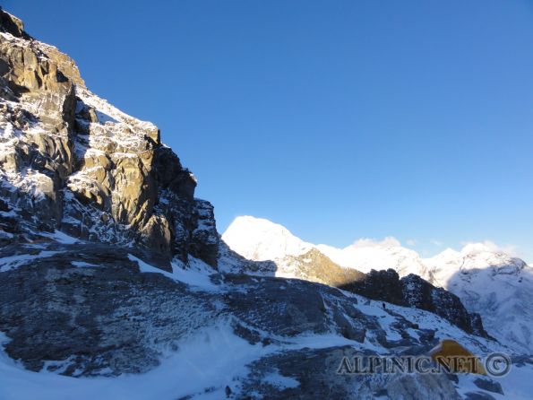 9. Mera La - Basislager 5300 (5415) / DSC01270